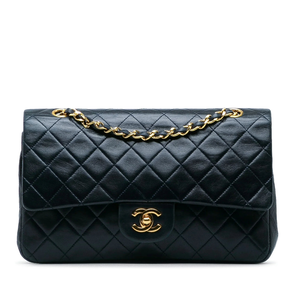 Pre-Owned Authenticated Chanel Medium Classic Lambskin Double Flap Leather Blue Sizehoulder Bag Unisex (Good)