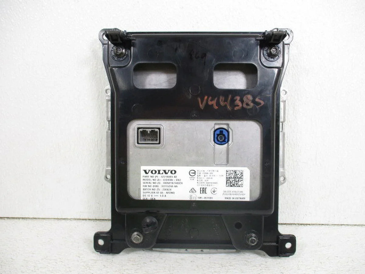 Pre-Owned 2021 Volvo Size60 XC60 Dash 9" Audio Temperature Media Touch Sizecreen OEM LKQ (Good)