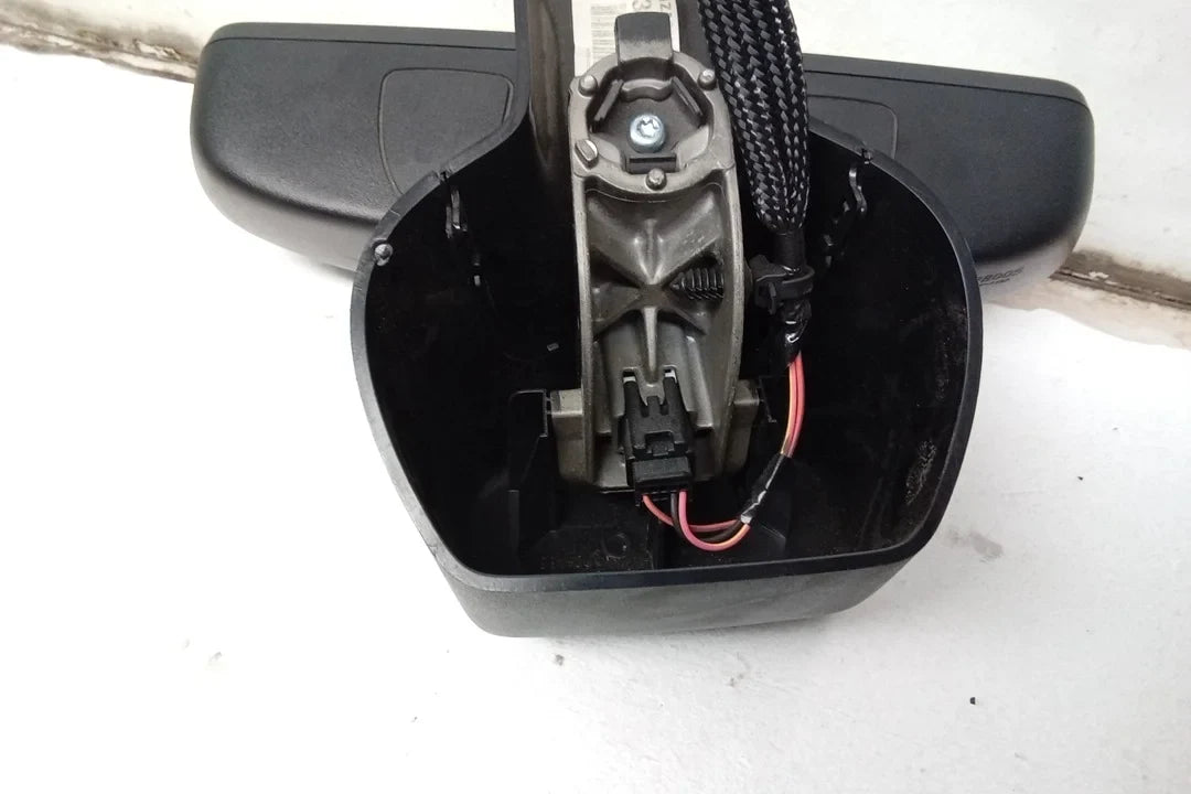 Pre-Owned 17 2017 Dodge Ram 1500 Interior Rear View Mirror OEM (Good)