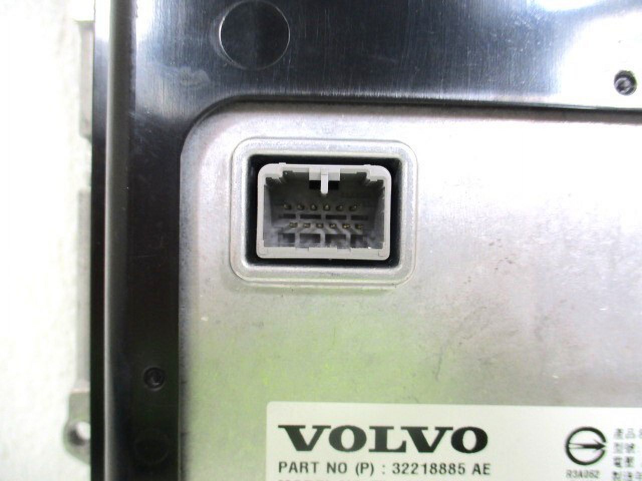 Pre-Owned 2021 Volvo Size60 XC60 Dash 9" Audio Temperature Media Touch Sizecreen OEM LKQ (Good)